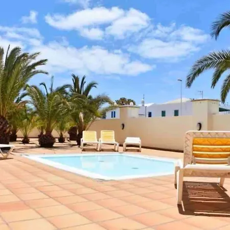 Riviera Park 7a - Air Con- Wi-fi- Uk Channels- 5 Minutes Walking From The Sea Apartman *